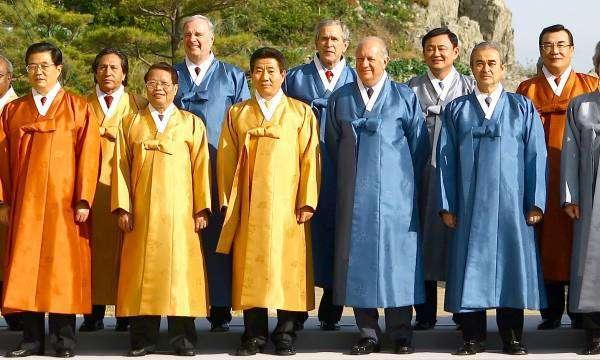 最炫民族風(fēng)：APEC晚宴上的領(lǐng)導(dǎo)人服裝大盤點