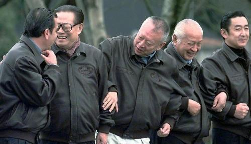 最炫民族風(fēng)：APEC晚宴上的領(lǐng)導(dǎo)人服裝大盤點